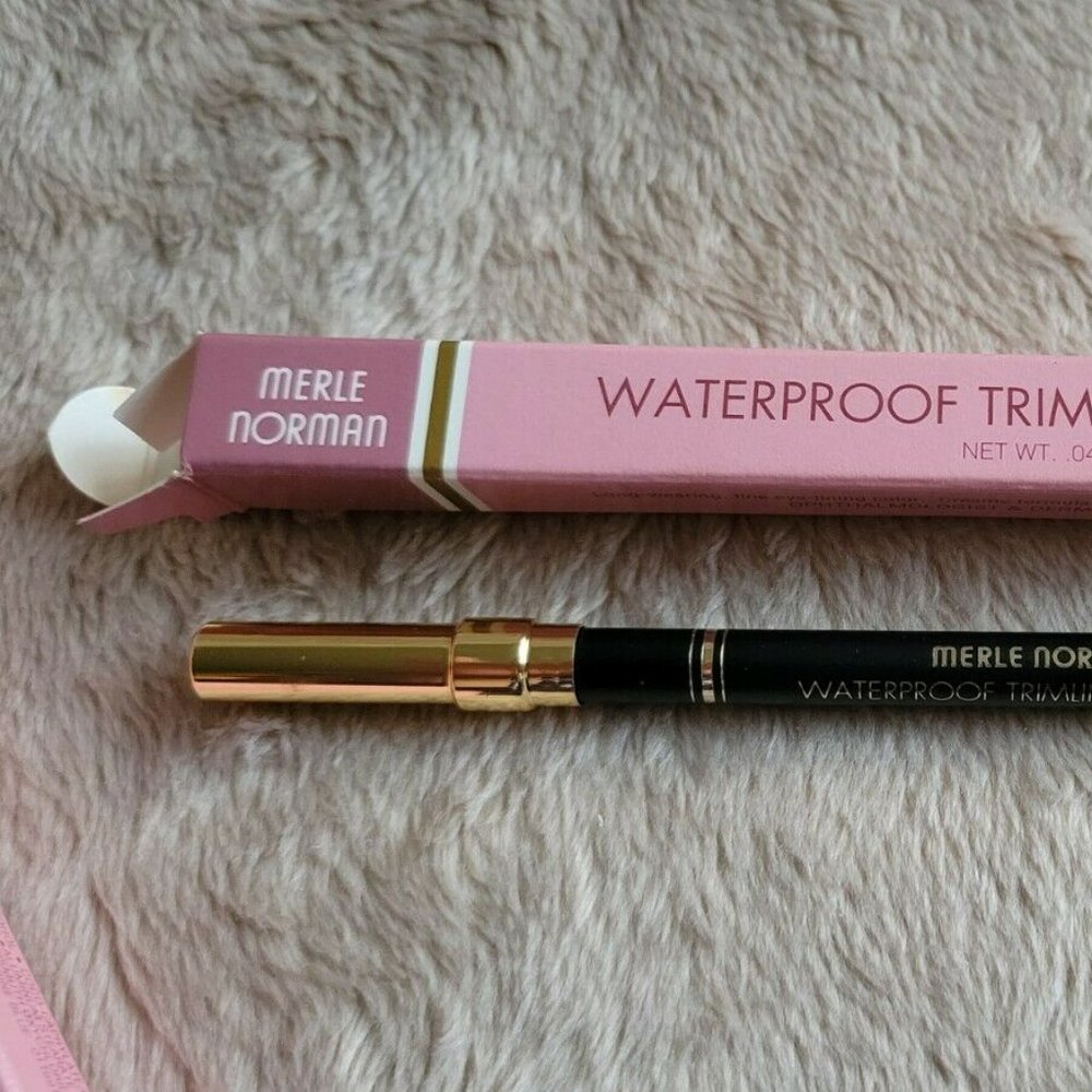 Vintage 1980s NOS Merle Norman Waterproof Trimline Eye Pencil in GRAPHITE #19622